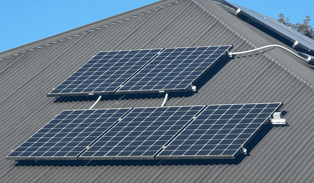 overuse-of-conduit-solar-panel-installation